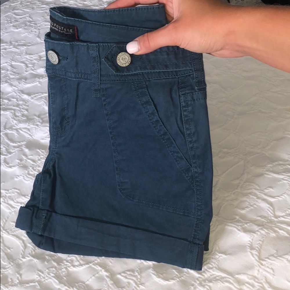 Aeropostale Midi Twill Shorts